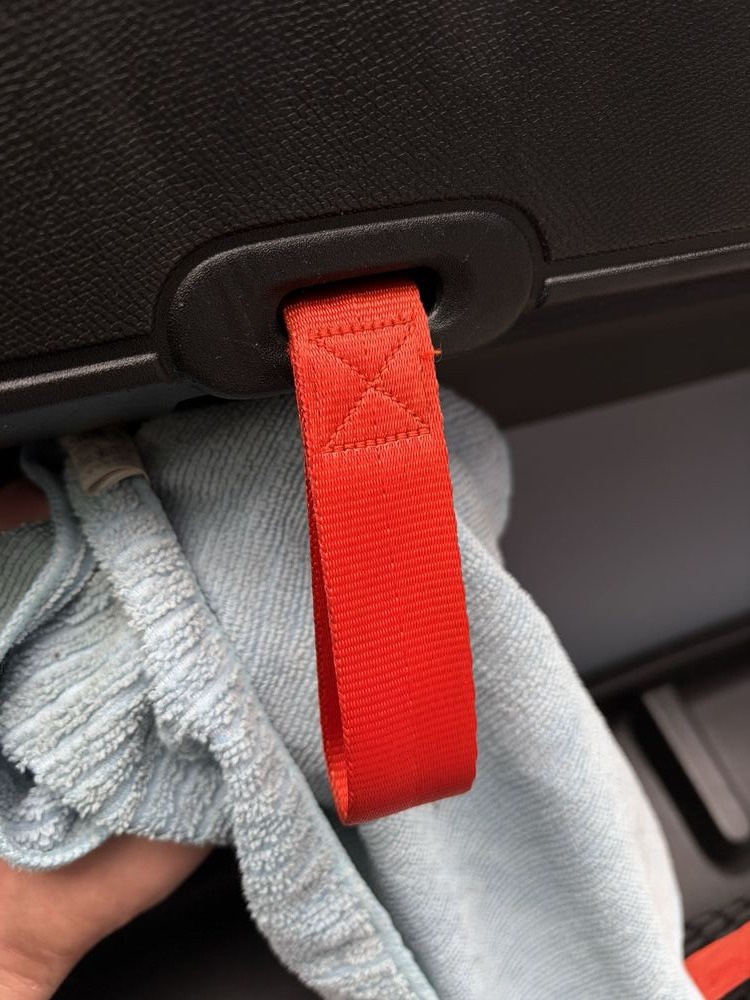Sangle de porte de Citroën Ami après détachage